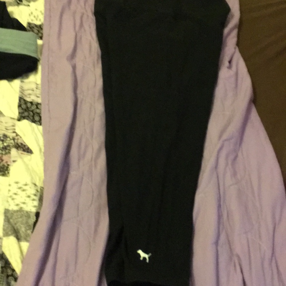 Pink yoga capris